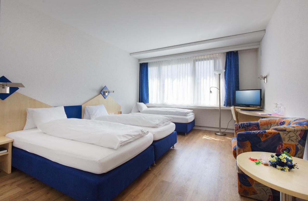 Hotel Blumenstein Self-Check In Frauenfeld Exteriör bild